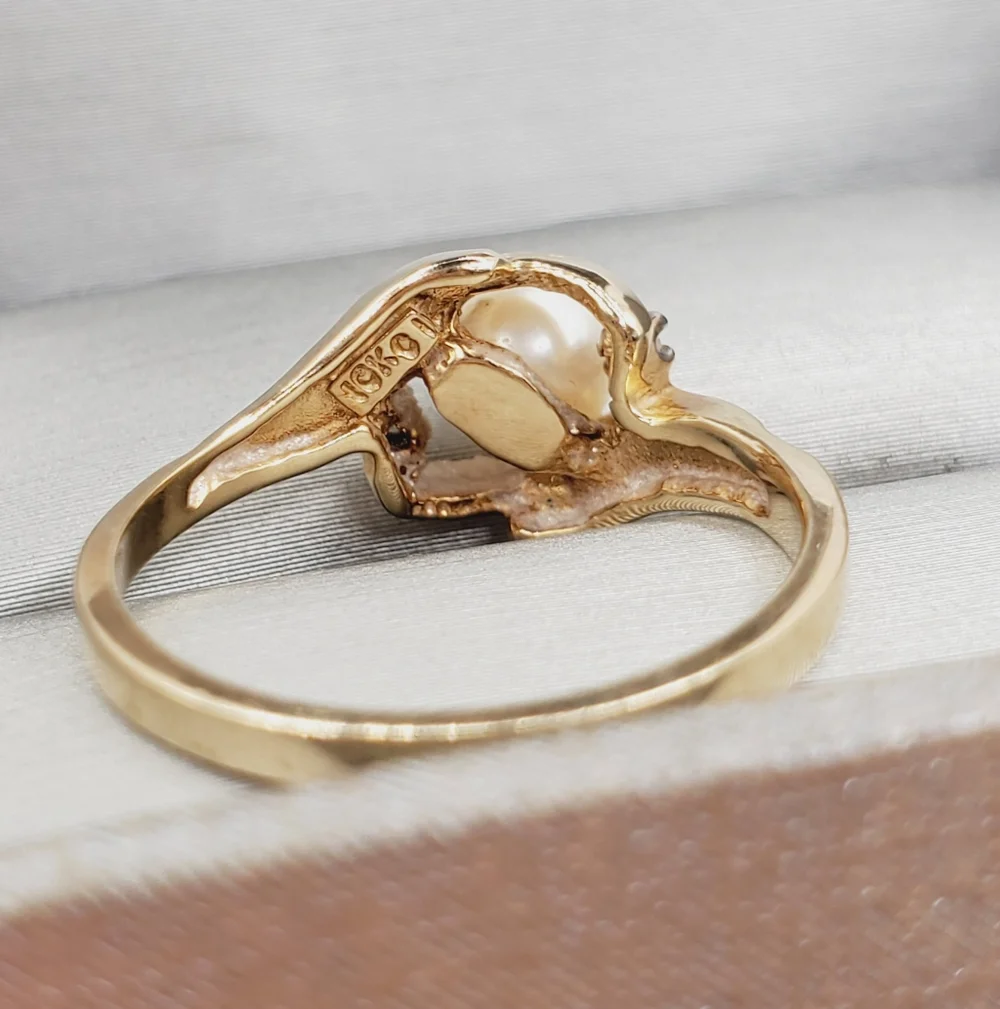 10k Pearl Ring